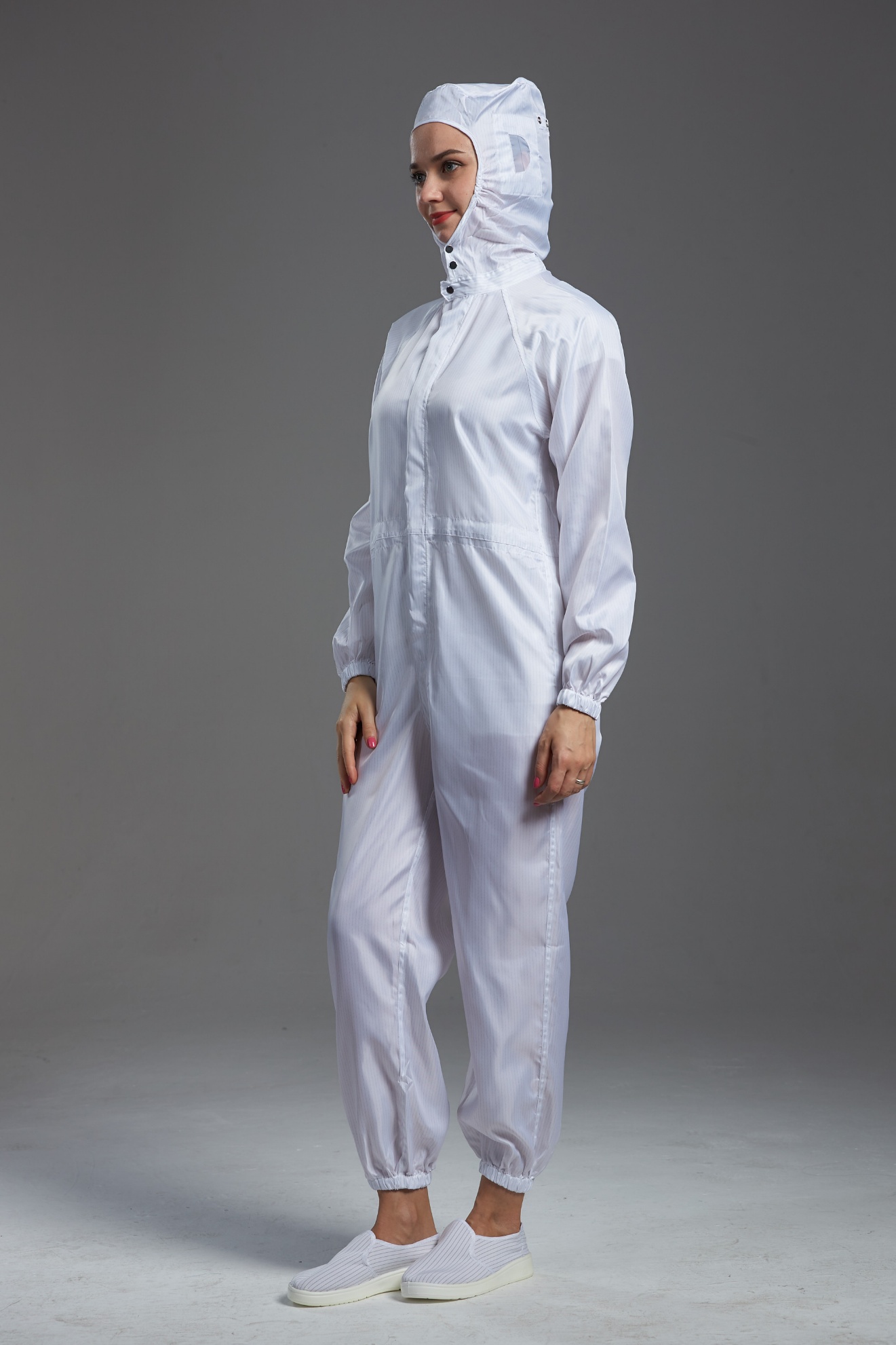 Cleanroom garment
